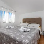 Double N Apartment Srima