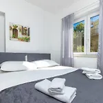 Apartment Double N