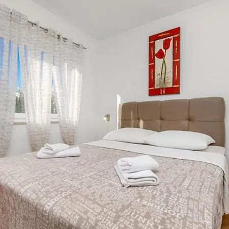 Double N Apartment *
