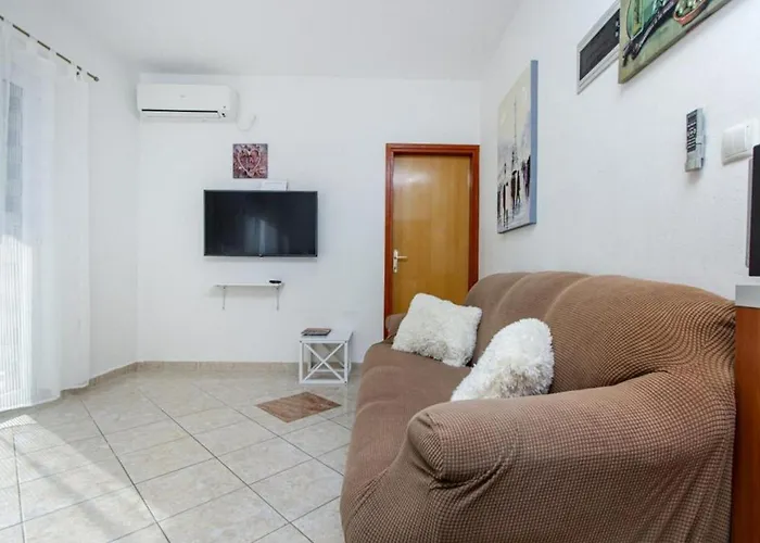 Double N Apartment Srima